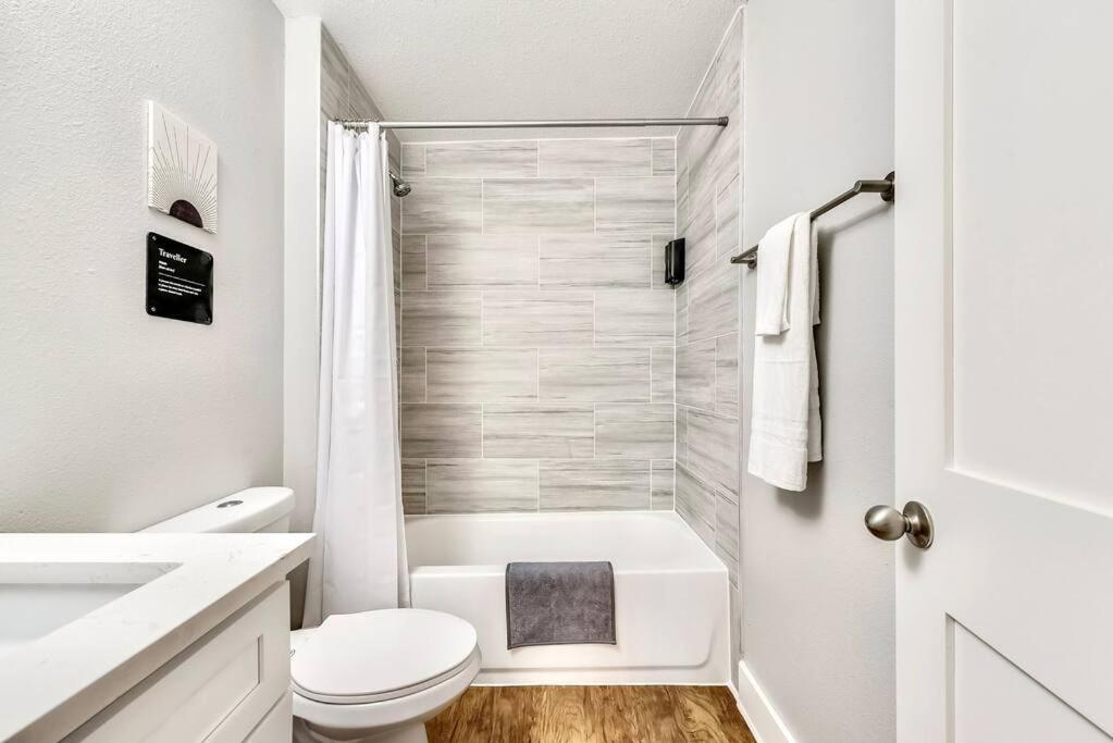 New - Near Deep Ellum + Downtown Dallas Flat מראה חיצוני תמונה