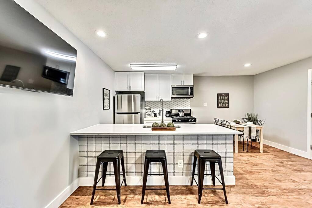 New - Near Deep Ellum + Downtown Dallas Flat מראה חיצוני תמונה