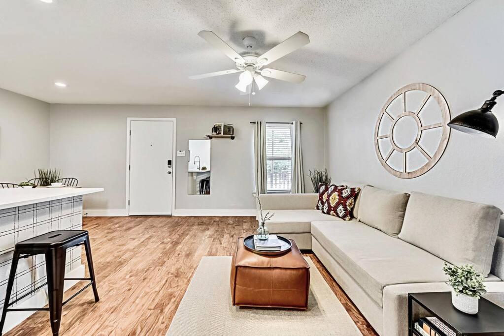 New - Near Deep Ellum + Downtown Dallas Flat מראה חיצוני תמונה