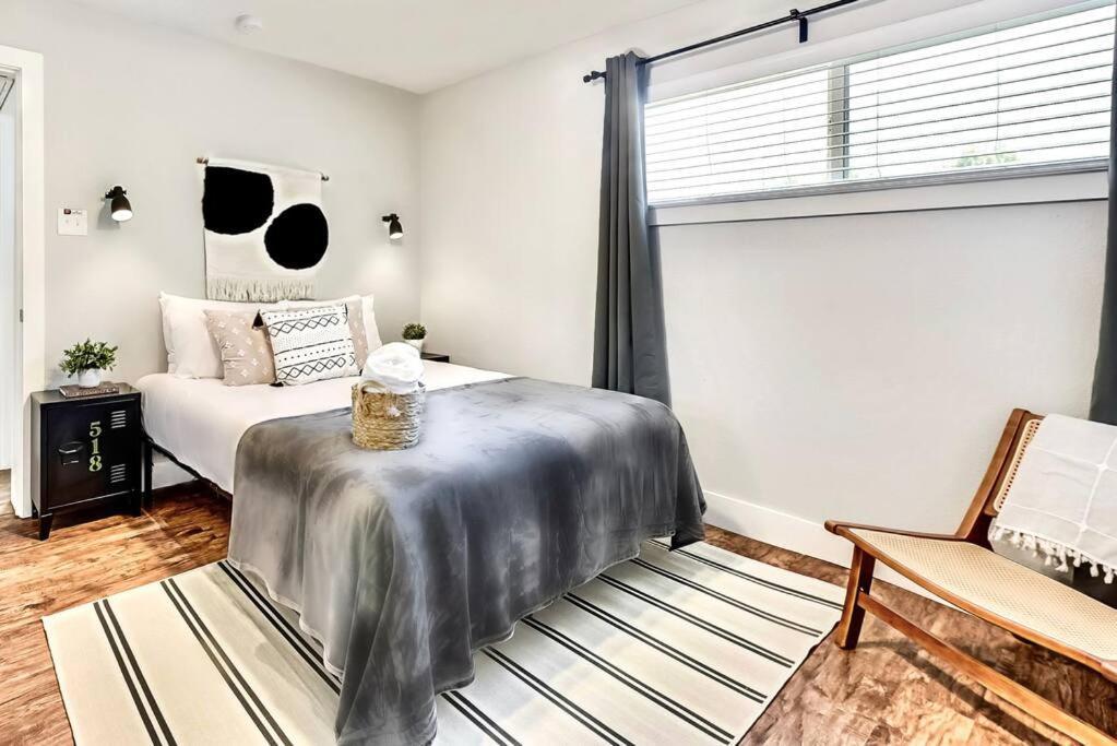 New - Near Deep Ellum + Downtown Dallas Flat מראה חיצוני תמונה